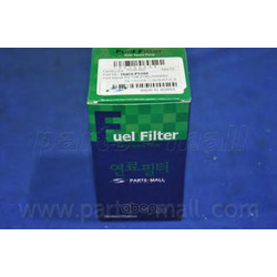 Топливный фильтр (Parts-Mall) PCW022